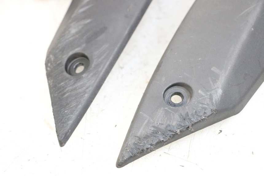 photo de VOORSTE KUIPVERBINDING PEUGEOT STREETZONE 2T 50 (2014 - 2019) - Detail van het onderdeel