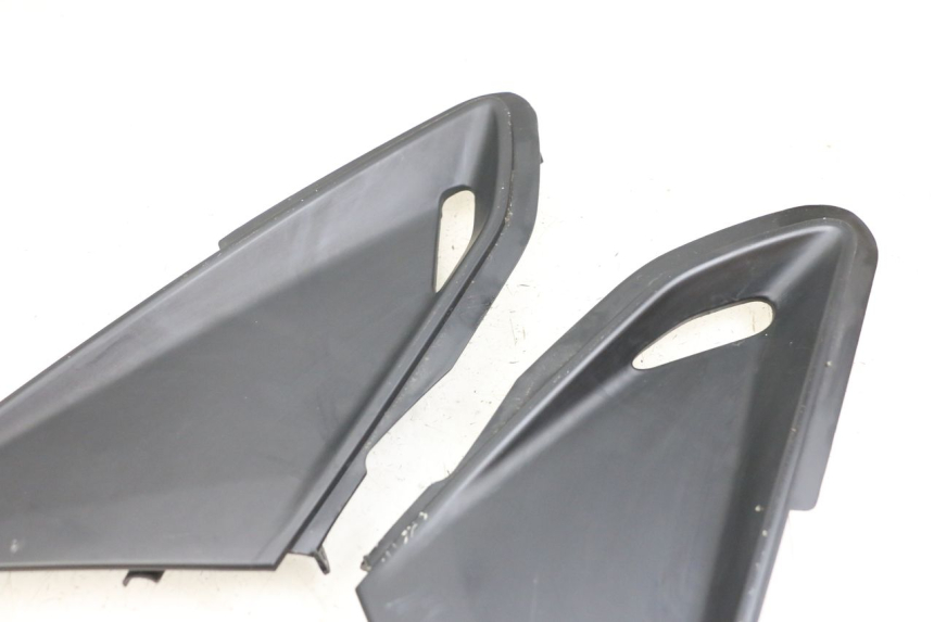 photo de VOORSTE BOVENKAP VERBINDING KYMCO DINK STREET 125 (2009 - 2014) - Zoom op gebruiksstaat