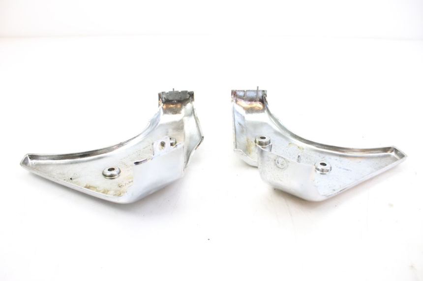 photo de VOORSTE BOVENKAP VERBINDING SYM HUSKY 125 (1999 - 2005) - Technische close-up