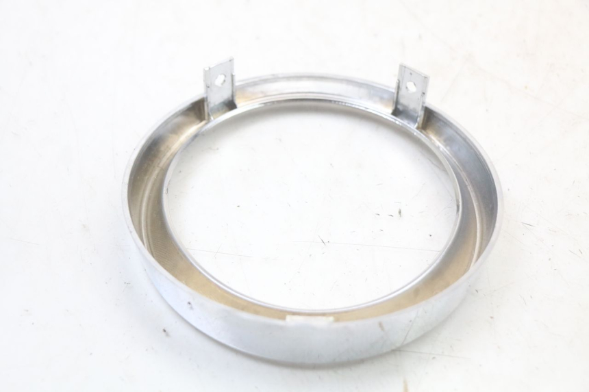 photo de VOORSTE BOVENKAP VERBINDING JM MOTORS VX 125 (2022 - 2025) - Technische close-up