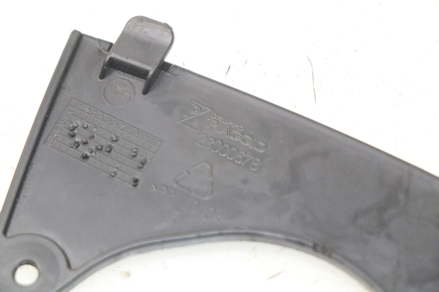 photo de VOORSTE BOVENKAP VERBINDING PIAGGIO MP3 HPE 500 (2019 - 2022) - Detail van het onderdeel