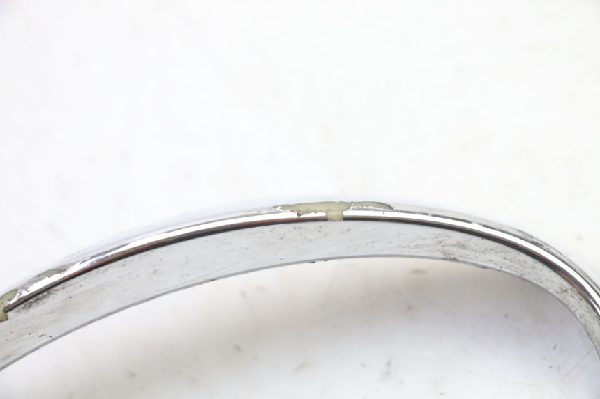 photo de VOORSTE BOVENKAP VERBINDING KYMCO LIKE 4T 50 (2019 - 2025) - Andere kijkhoek