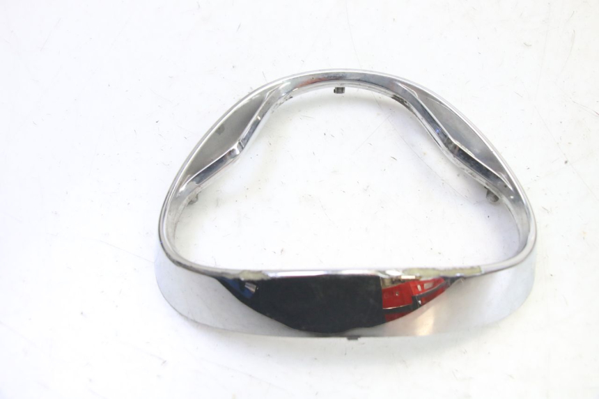 photo de VOORSTE BOVENKAP VERBINDING KYMCO LIKE 4T 50 (2019 - 2025) - Technische close-up