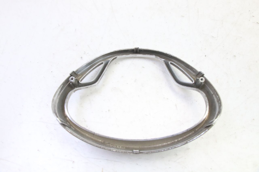 photo de VOORSTE BOVENKAP VERBINDING KYMCO LIKE 4T 50 (2019 - 2025) - Bevestigingspunten