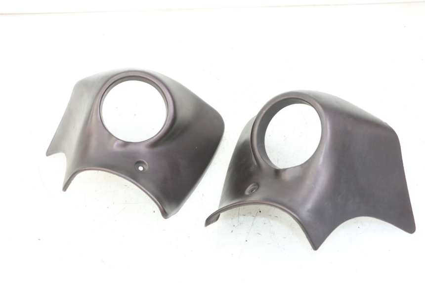 photo de VOORSTE BOVENKAP VERBINDING APRILIA SCARABEO GT TOURING 125 (1999 - 2005) - Hoofdaanzicht