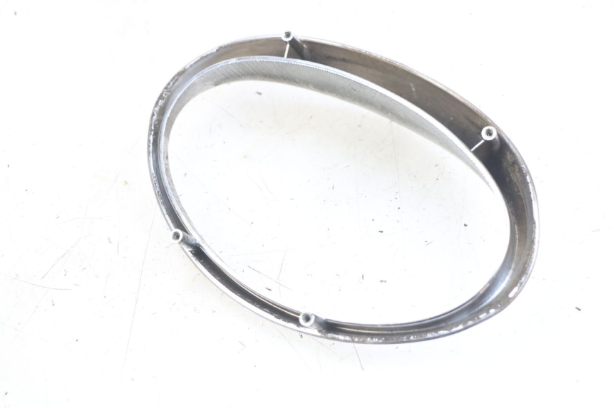 photo de VOORSTE BOVENKAP VERBINDING APRILIA SCARABEO 100 (2003 - 2012) - Zoom op gebruiksstaat