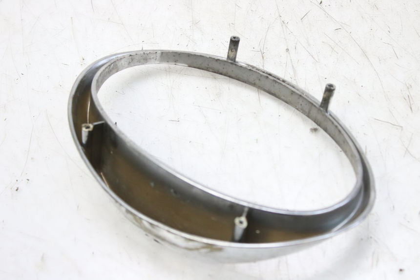 photo de VOORSTE BOVENKAP VERBINDING APRILIA SCARABEO 100 (2003 - 2012) - Detail van het onderdeel