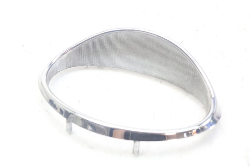 photo de VOORSTE BOVENKAP VERBINDING APRILIA SCARABEO 100 (2003 - 2012) - Zoom op gebruiksstaat