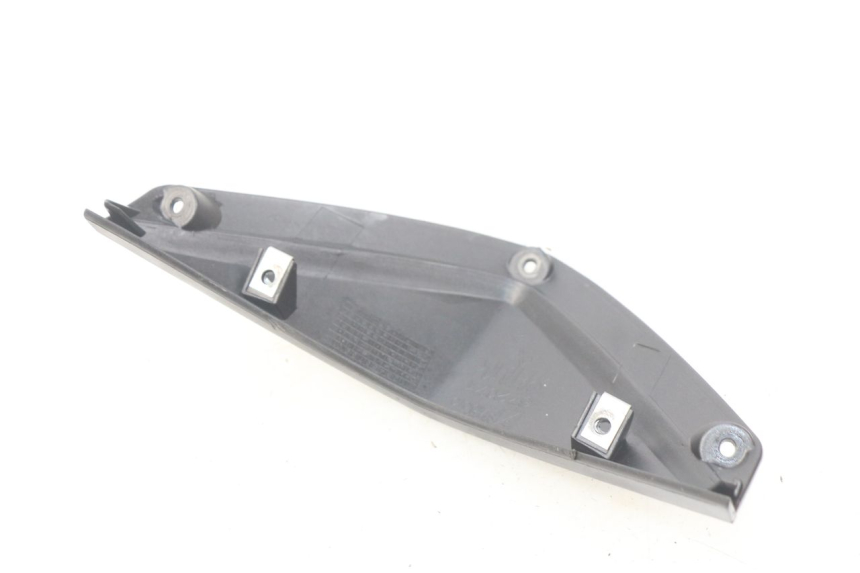 photo de VOORSTE BOVENKAP VERBINDING APRILIA SR 2T 50 (2012 - 2017) - Detail van het onderdeel