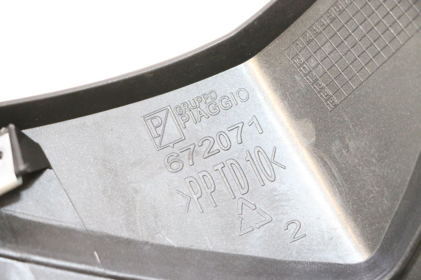 photo de BOVENSTE VOORSTE KUIPVERBINDING APRILIA SR MOTARD 50 (2012 - 2018) - Technische close-up