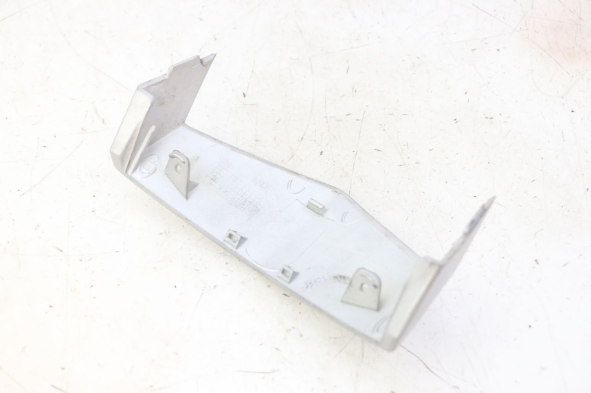 photo de VOORSTE BOVENKAP VERBINDING PEUGEOT VIVACITY NEW 4T 50 (2008 - 2017) - Detail van het onderdeel