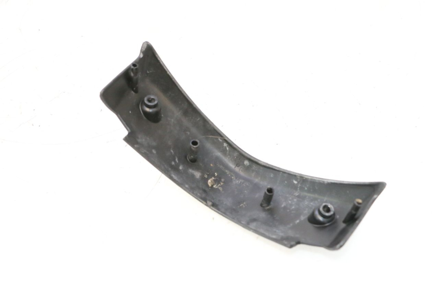 photo de VOORSTE KUIPVERBINDING PEUGEOT TREKKER 50 (1995 - 2004) - Detail van het onderdeel
