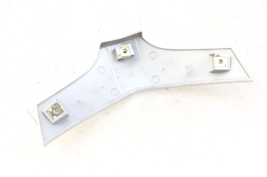 photo de VOORSTE KUIPVERBINDING PEUGEOT TWEET 4T 50 (2010 - 2014) - Detail van het onderdeel