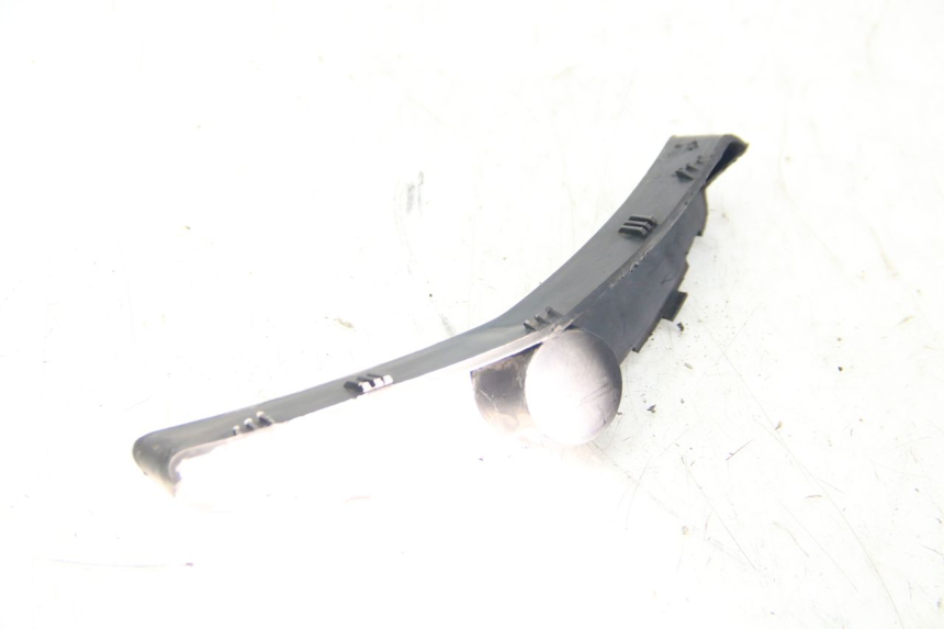 photo de VOORSTE KUIPVERBINDING YAMAHA XMAX X-MAX 125 (2006 - 2009) - Technische close-up