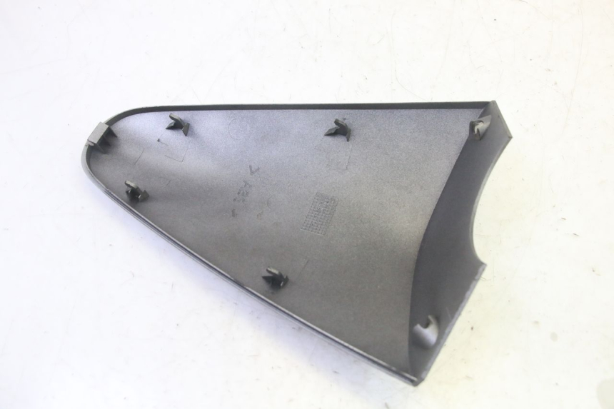 photo de VOORSTE KUIPVERBINDING YAMAHA YP MAJESTY 125 (2002 - 2006) - Gecontroleerd onderdeel