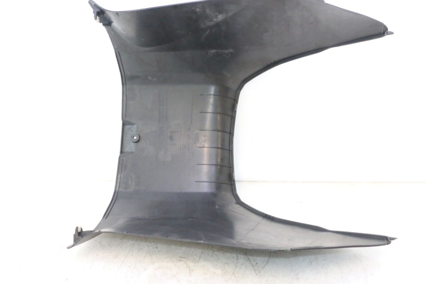 photo de VOETSTEUNVERBINDING SUZUKI BURGMAN EXECUTIVE ABS 650 (2006 - 2012) - Detail van het onderdeel