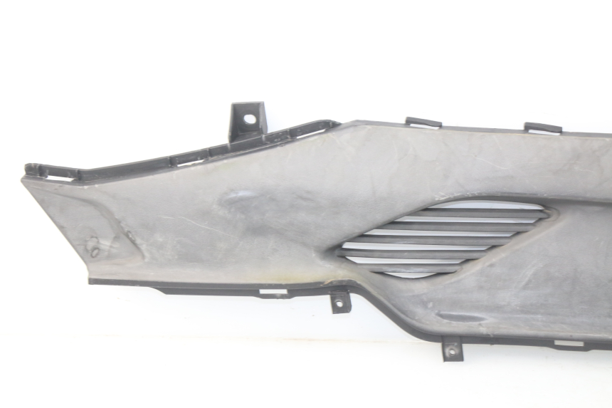 photo de RECHTER VOETSTEUNVERBINDING KYMCO DINK STREET 125 (2009 - 2014) - Zoom op gebruiksstaat