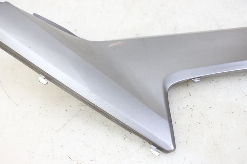 photo de RECHTER VOETSTEUNVERBINDING HONDA FORZA ABS 300 (2013 - 2017) - Detail van het onderdeel