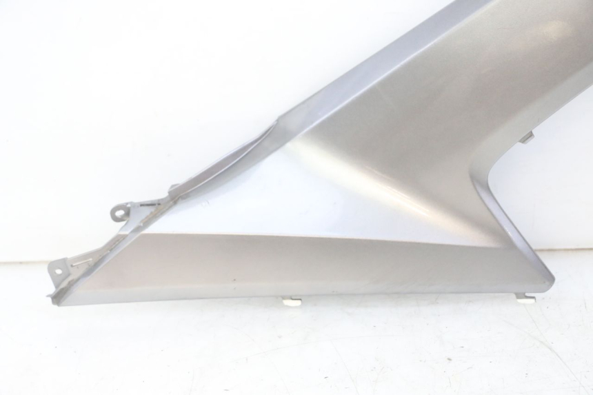 photo de RECHTER VOETSTEUNVERBINDING HONDA FORZA ABS 300 (2013 - 2017) - Zoom op gebruiksstaat