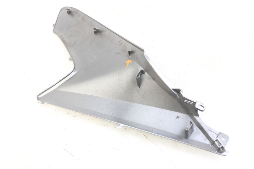 photo de RECHTER VOETSTEUNVERBINDING HONDA FORZA ABS 300 (2013 - 2017) - Markeringen en referenties