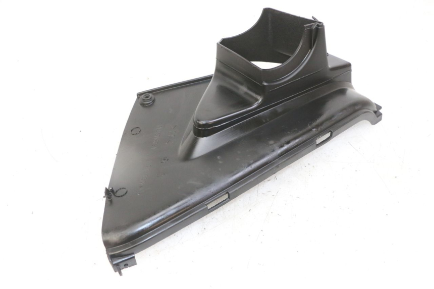 photo de RECHTER VOETSTEUNVERBINDING PEUGEOT JET FORCE CARBU 50 (2003 - 2016) - Bevestigingspunten