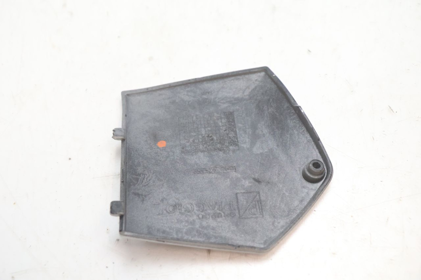 photo de RECHTER VOETSTEUNVERBINDING PIAGGIO MP3 LT 300 (2010 - 2016) - Technische close-up