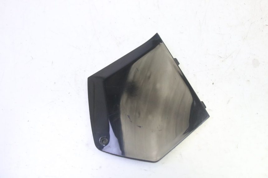 photo de RECHTER VOETSTEUNVERBINDING PIAGGIO MP3 500 (2011 - 2015) - Detail van het onderdeel