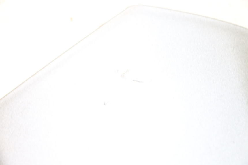 photo de RECHTER VOETSTEUNVERBINDING PIAGGIO MP3 125 (2006 - 2014) - Detail van het onderdeel