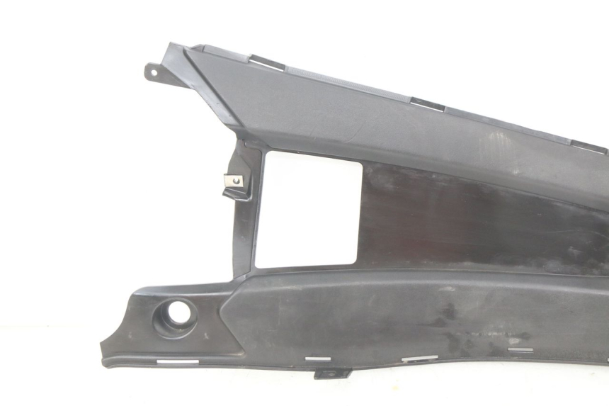 photo de RECHTER VOETSTEUNVERBINDING GILERA NEXUS 125 (2009 - 2013) - Technische close-up