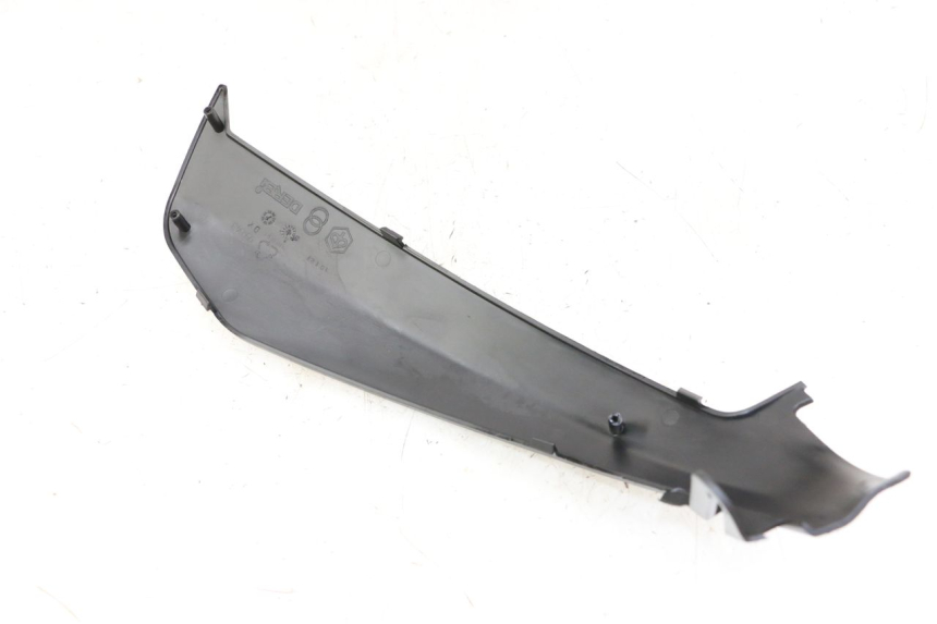 photo de RECHTER VOETSTEUNVERBINDING PIAGGIO NRG POWER PUREJET 50 (2018 - 2021) - Detail van het onderdeel