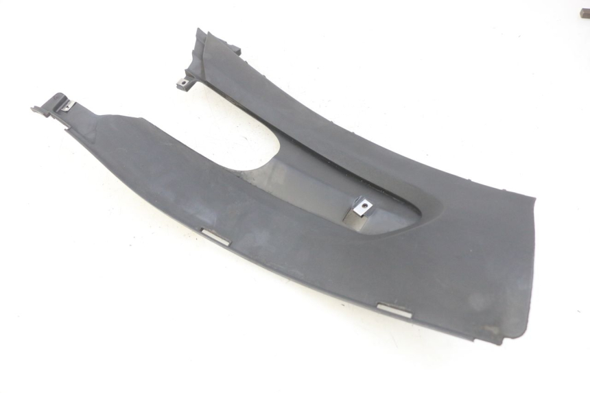 photo de RECHTER VOETSTEUNVERBINDING GILERA RUNNER SP 50 (2009 - 2017) - Detail van het onderdeel