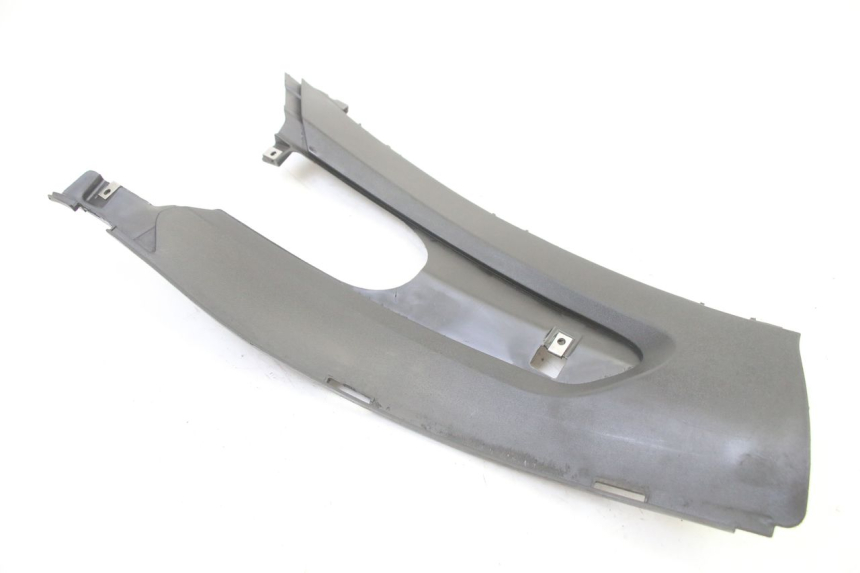 photo de RECHTER VOETSTEUNVERBINDING GILERA RUNNER SP 50 (2006 - 2008) - Andere kijkhoek