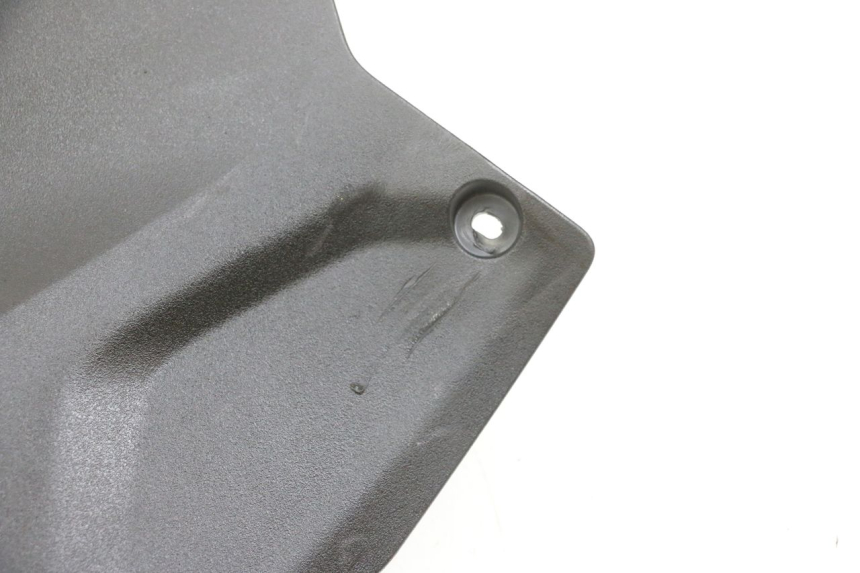 photo de RECHTER VOETSTEUNVERBINDING YAMAHA TRICITY 300 (2020 - 2024) - Bevestigingspunten