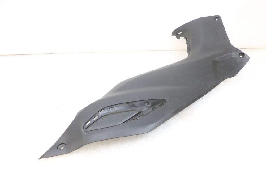 photo de RECHTER VOETSTEUNVERBINDING YAMAHA TRICITY 300 (2020 - 2024) - Staat van het oppervlak