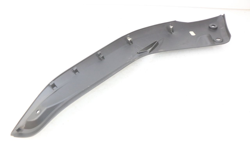 photo de RECHTER VOETSTEUNVERBINDING YAMAHA X-MAX XMAX 125 (2010 - 2013) - Detail van het onderdeel