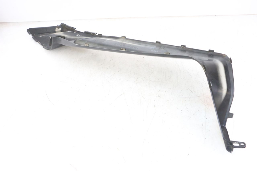 photo de RECHTER VOETSTEUNVERBINDING YAMAHA X-MAX XMAX 250 (2006 - 2009) - Detail van het onderdeel