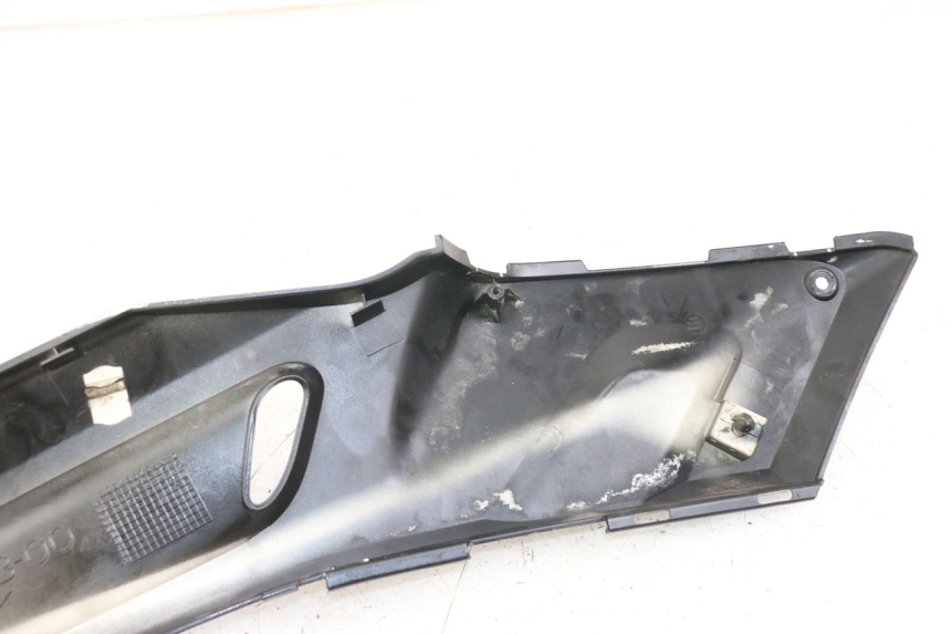 photo de RECHTER VOETSTEUNVERBINDING YAMAHA X-MAX XMAX 250 (2006 - 2009) - Zoom op gebruiksstaat