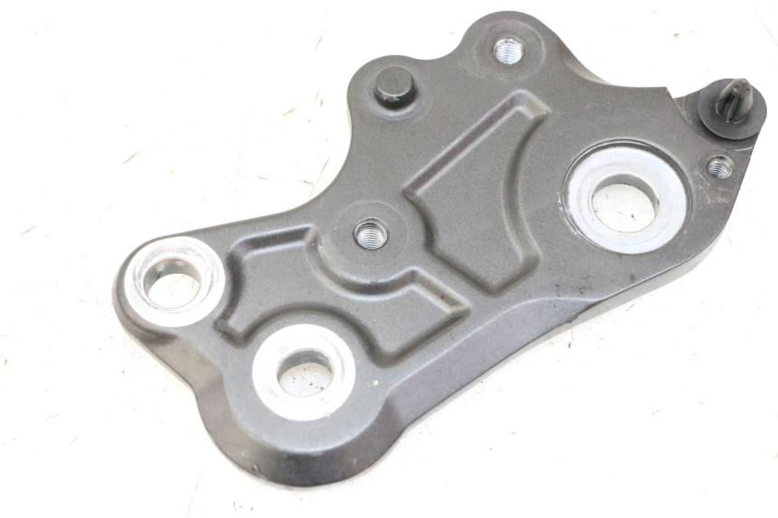 photo de RECHTSE VOETSTEUNVERBINDING YAMAHA TRACER 7 700 (2020 - 2024) - Hoofdaanzicht