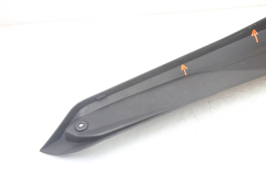 photo de RECHTER VOETSTEUNVERBINDING YAMAHA YP X-MAX XMAX 400 (2014 - 2017) - Overzicht