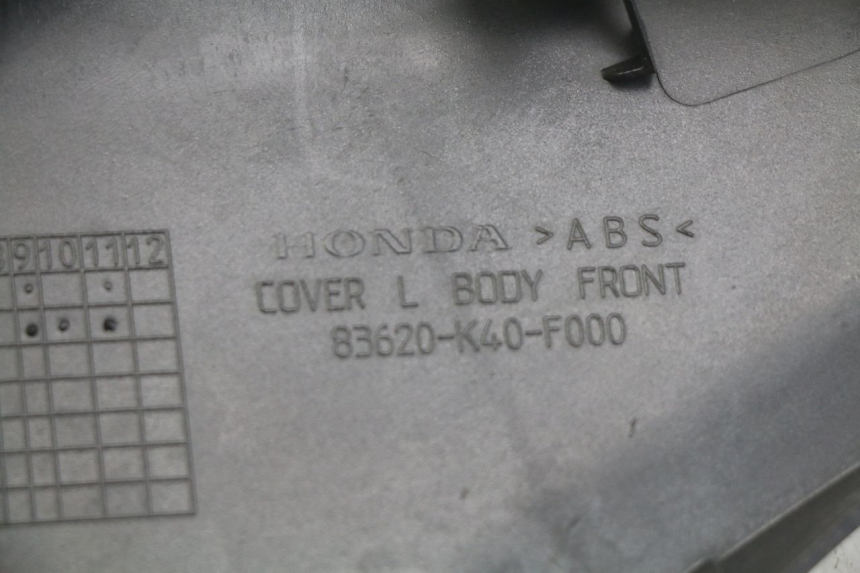 photo de LINKS VOETSTEUNVERBINDING HONDA FORZA 125 (2015 - 2016) - Bevestigingspunten