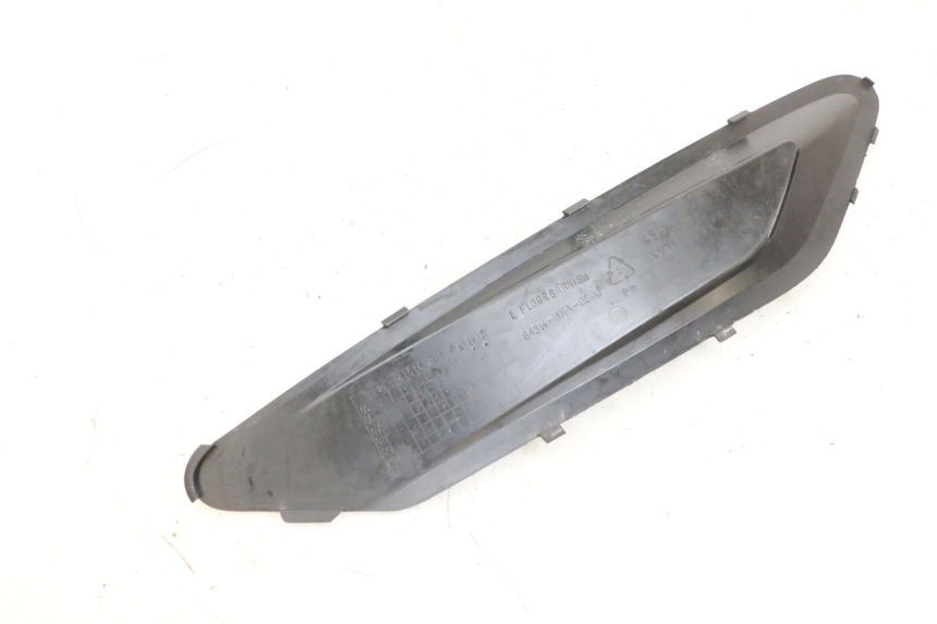 photo de LINKS VOETSTEUNVERBINDING SYM GTS EVO 125 (2009 - 2013) - Andere kijkhoek