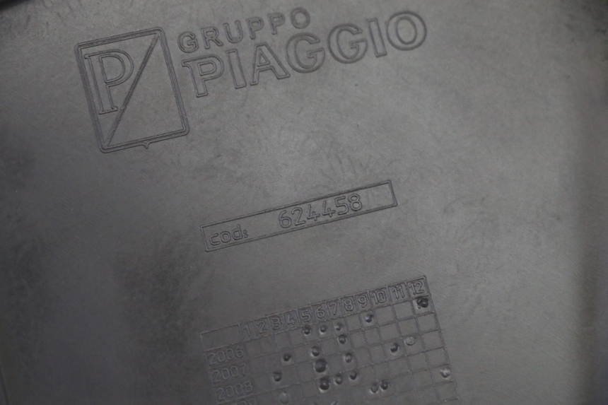 photo de LINKS VOETSTEUNVERBINDING PIAGGIO MP3 500 (2011 - 2015) - Technische close-up