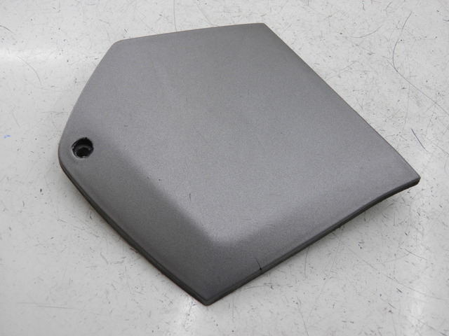 photo de LINKS VOETSTEUNVERBINDING PIAGGIO MP3 RL 125 (2006 - 2014) - Detail van het onderdeel