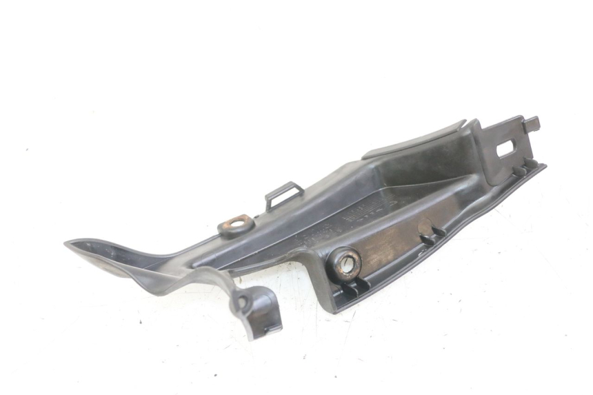 photo de LINKS VOETSTEUNVERBINDING APRILIA SCARABEO GT TOURING 125 (1999 - 2005) - Zoom op gebruiksstaat