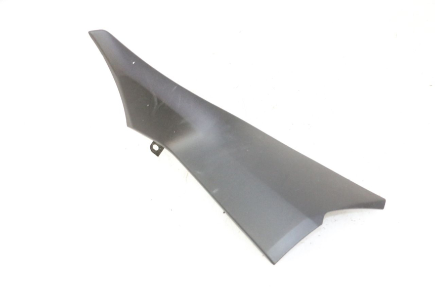 photo de LINKS VOETSTEUNVERBINDING YAMAHA XMAX X-MAX 125 (2021 - 2025) - Technische close-up