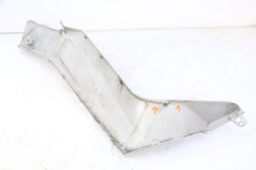 photo de LINKS VOETSTEUNVERBINDING YAMAHA X-MAX XMAX 250 (2006 - 2009) - Zoom op gebruiksstaat