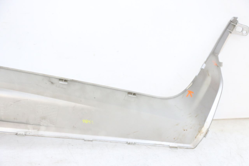 photo de LINKS VOETSTEUNVERBINDING YAMAHA XMAX X-MAX 125 (2006 - 2009) - Productaanzicht