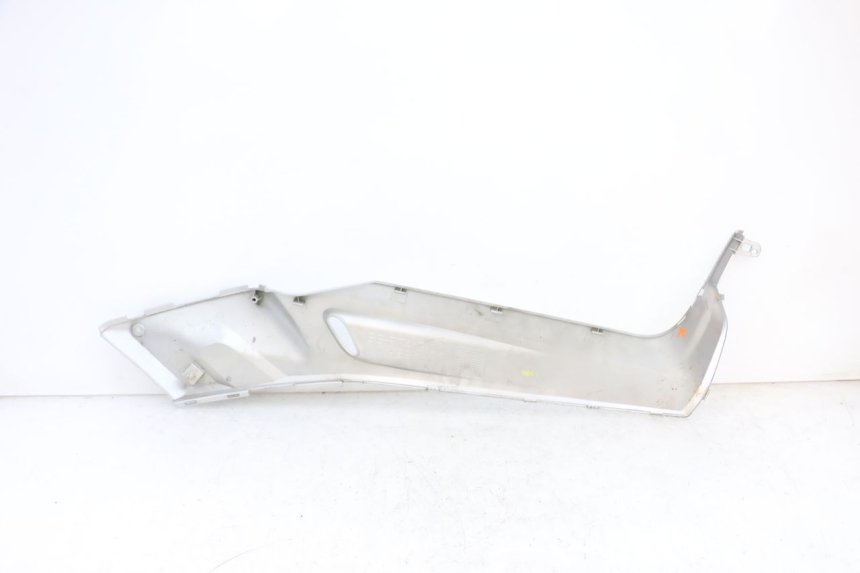 photo de LINKS VOETSTEUNVERBINDING YAMAHA XMAX X-MAX 125 (2006 - 2009) - Detailaanzicht