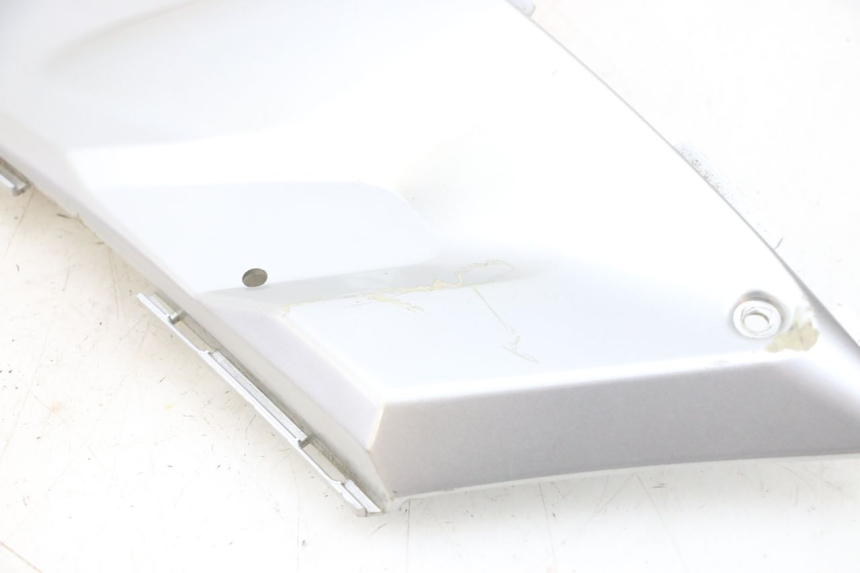 photo de LINKS VOETSTEUNVERBINDING YAMAHA XMAX X-MAX 125 (2006 - 2009) - Visuele inspectie