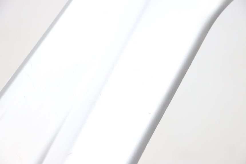 photo de LINKS VOETSTEUNVERBINDING YAMAHA XMAX X-MAX 125 (2006 - 2009) - Andere kijkhoek